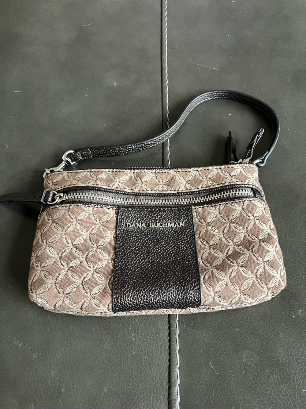 Dana Buchman Women's Purse Credit Card Clutch 9"x 5" Brown/Beige